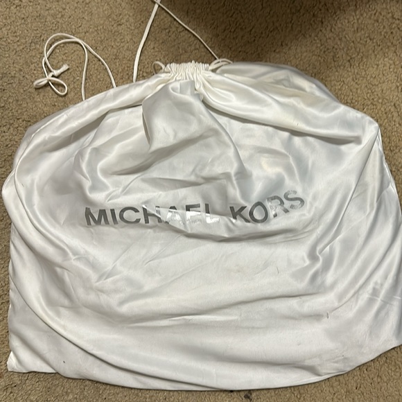 Michael kors Tote - Picture 9 of 9